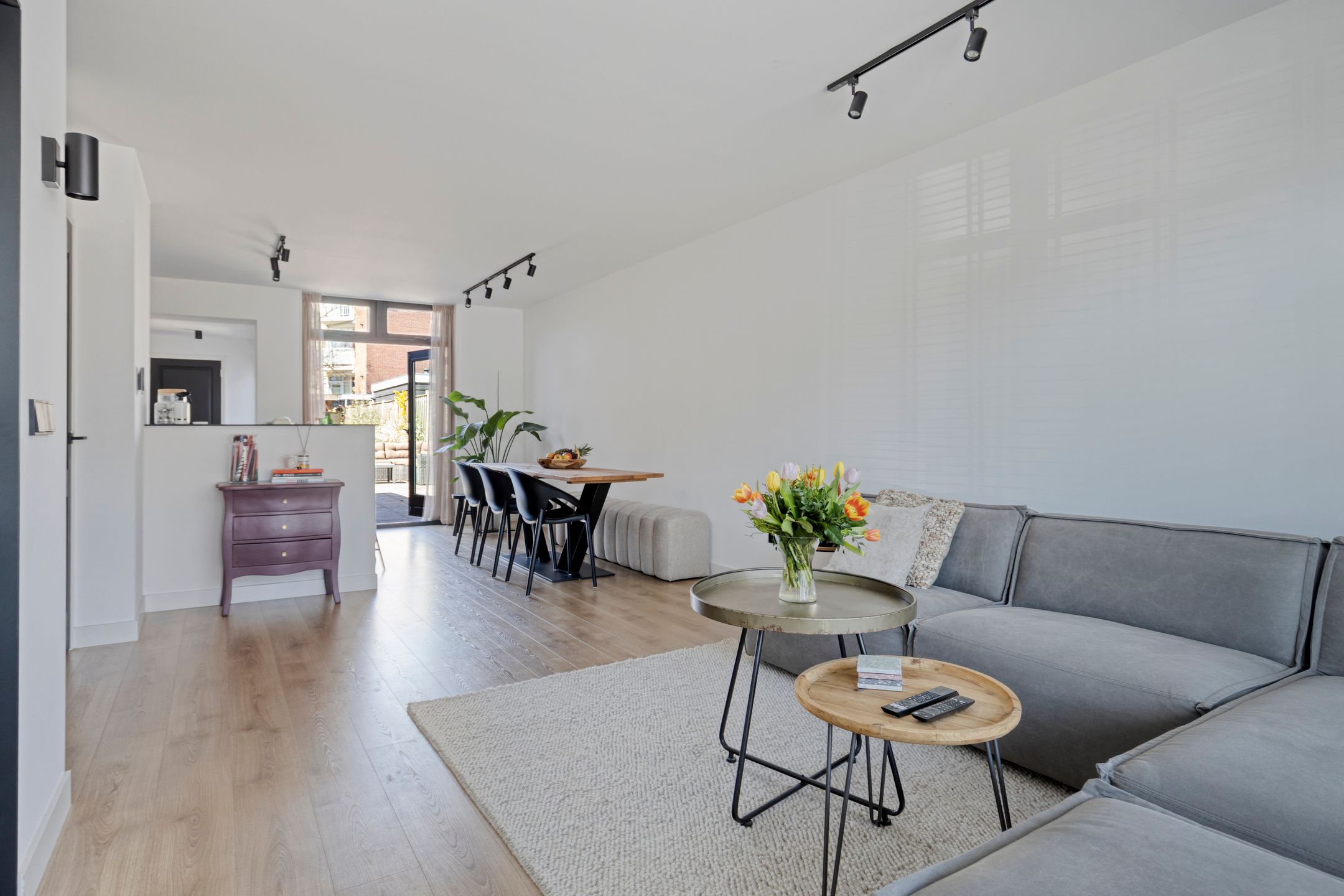 Photo 9 of Buys Ballotstraat 48