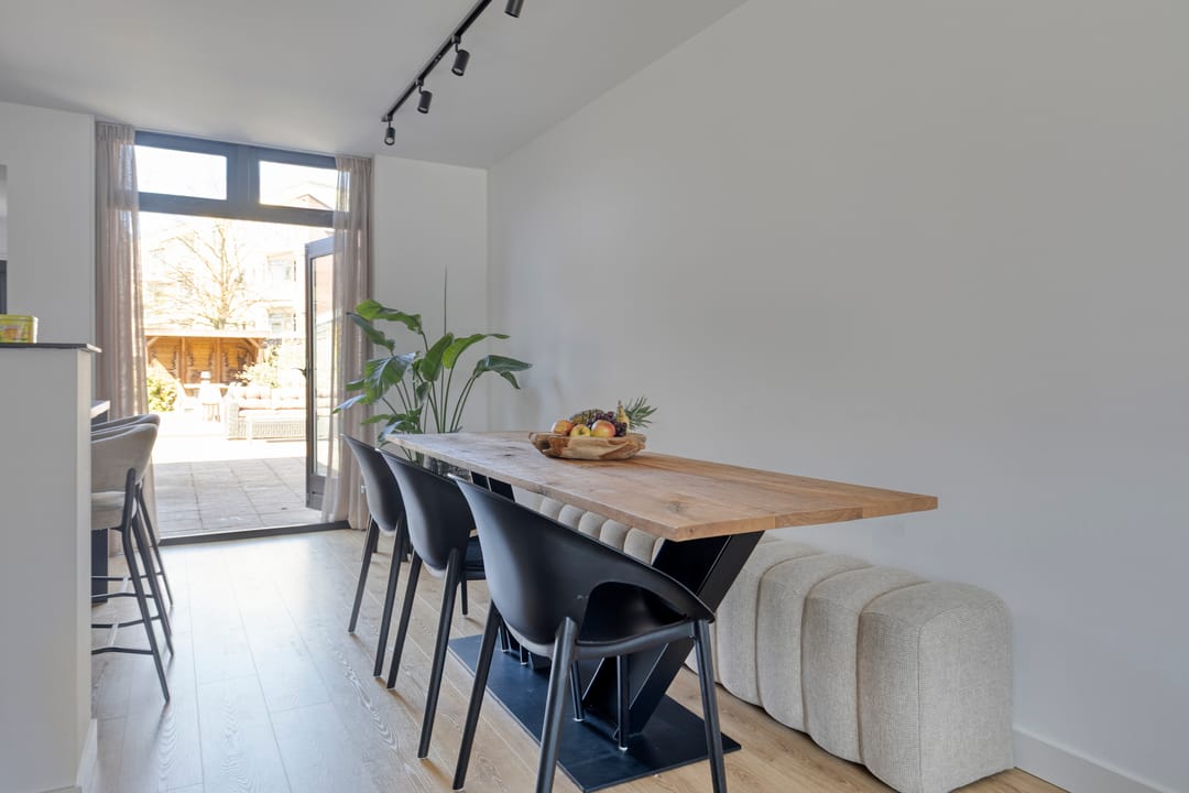 Photo 13 of Buys Ballotstraat 48