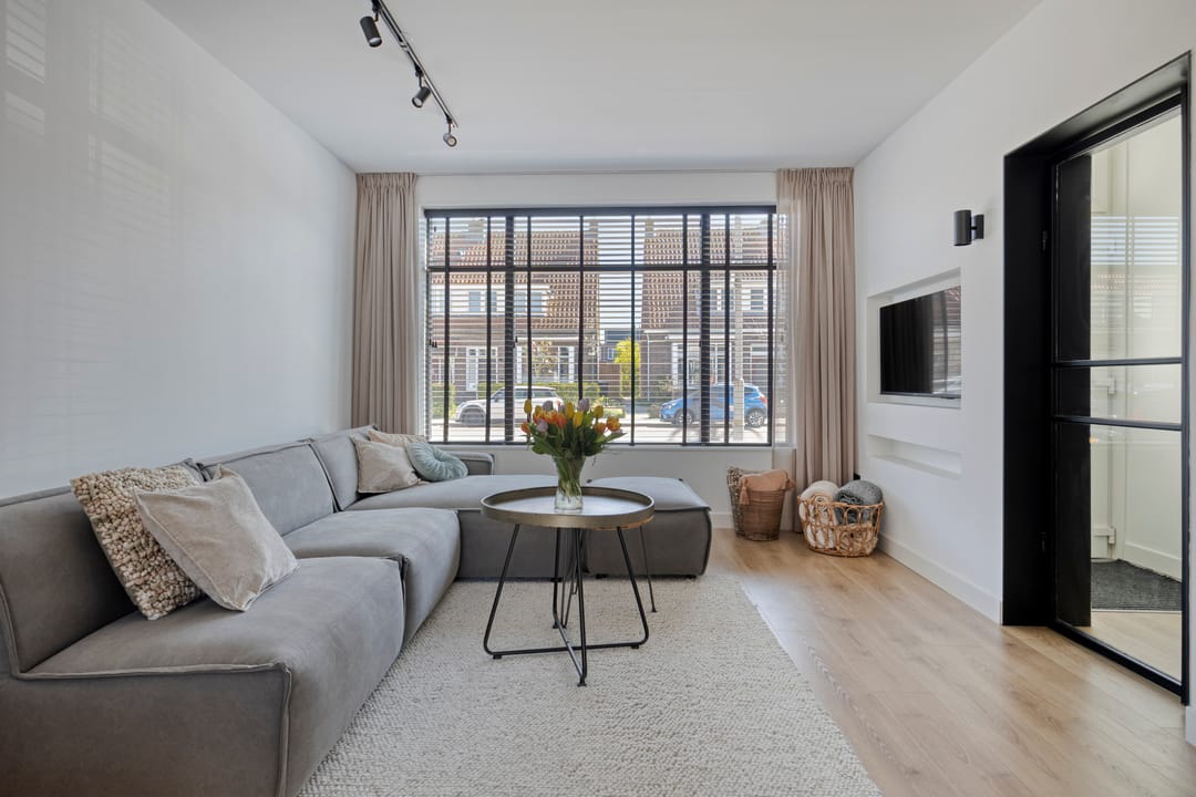 Photo 7 of Buys Ballotstraat 48