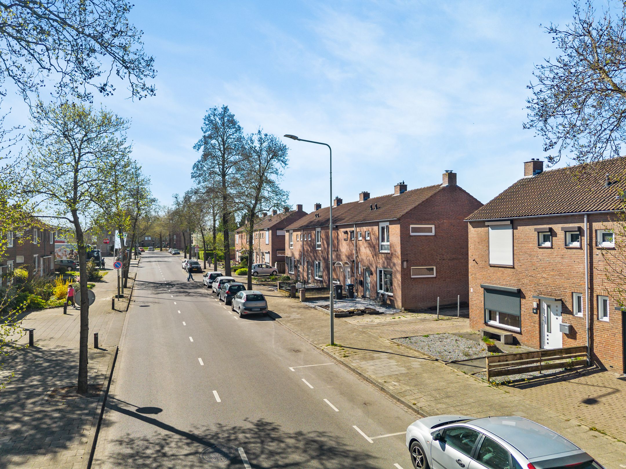 Photo 3 of Mgr. Hanssenlaan 38