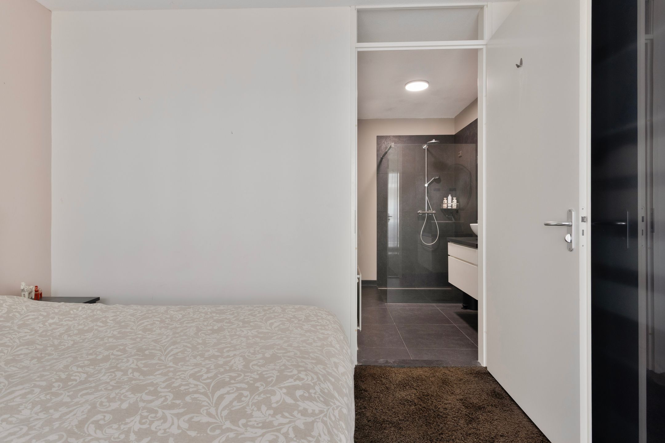 Foto 18 van Bouwe Landlaan 58