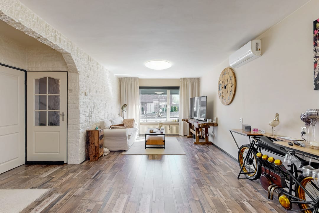 Photo 11 of Mgr. Hanssenlaan 38