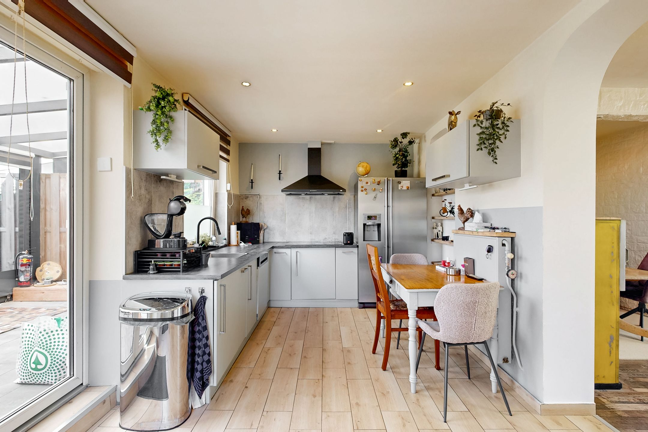 Photo 12 of Mgr. Hanssenlaan 38