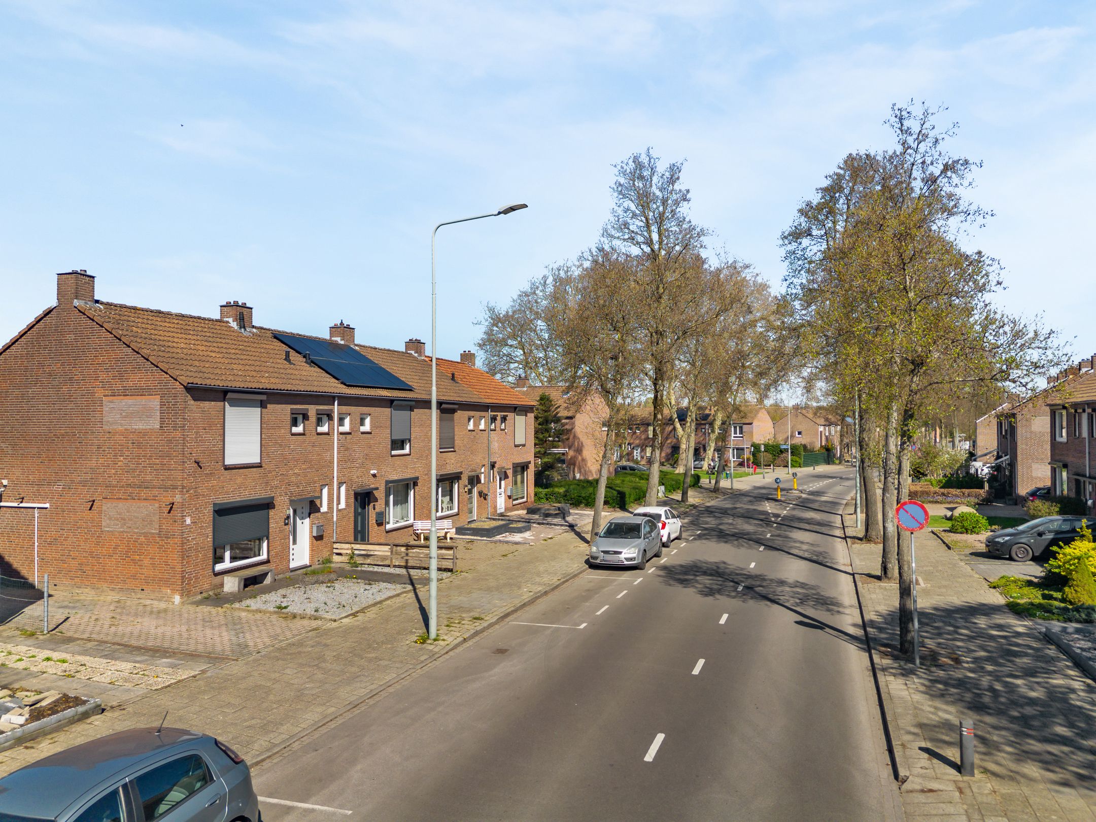 Photo 6 of Mgr. Hanssenlaan 38