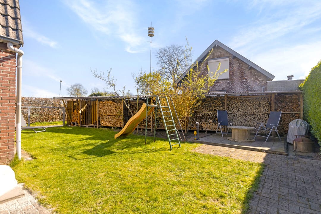 Foto 41 van Dorpsstraat 52