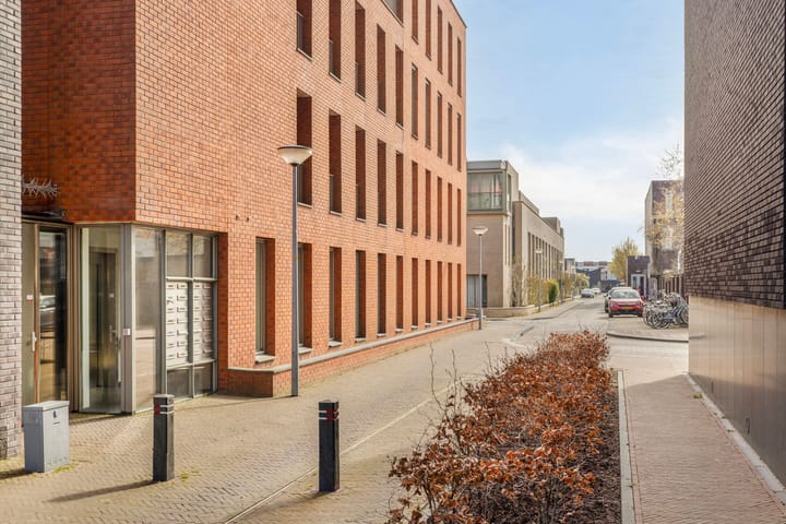 Foto 2 van Bouwe Landlaan 58