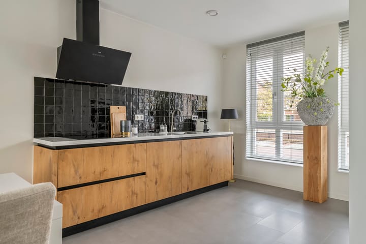 Photo 4 of Bentinckshof 58