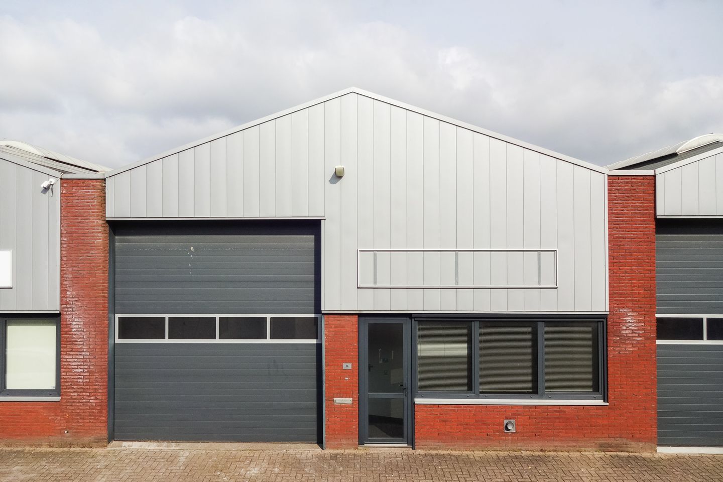 Bekijk foto 1 van Peppelkade 14