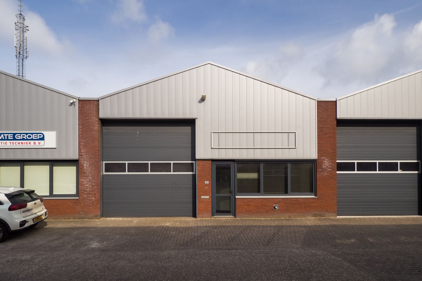 Bekijk foto 3 van Peppelkade 14