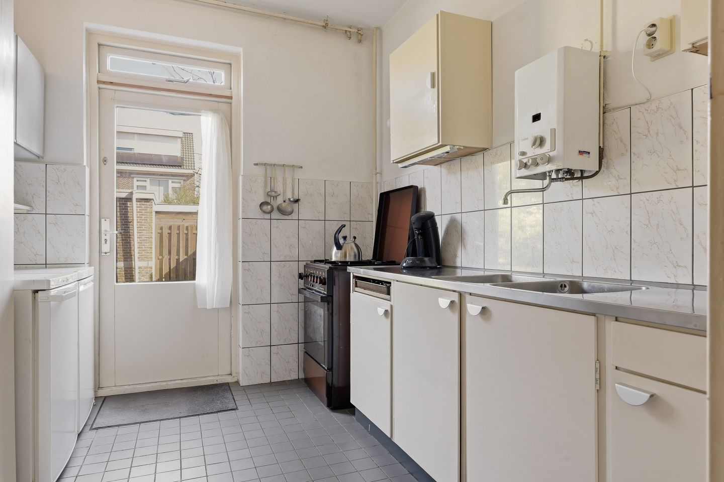 Foto 10 van Prof ten Doesschatestraat 303