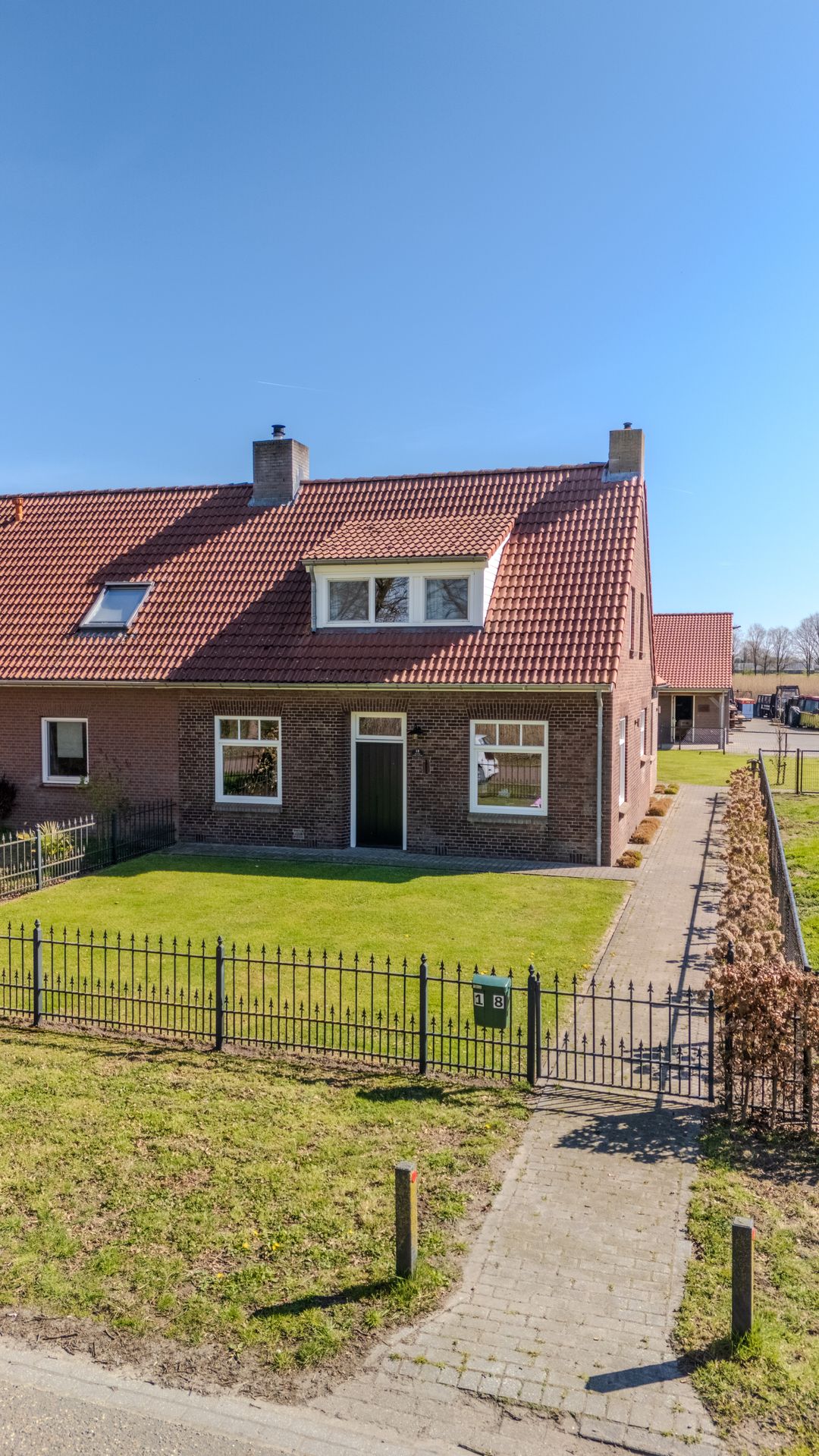 Photo 53 of Pandgat 18