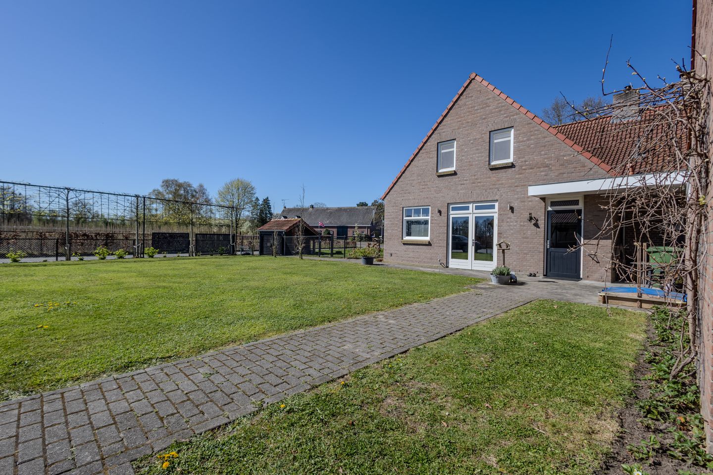 Photo 44 of Pandgat 18