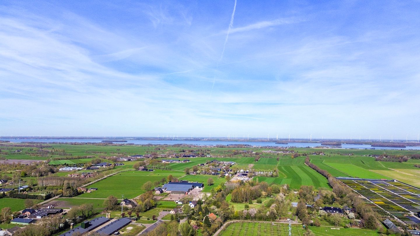 Foto 49 van Martensweg 32