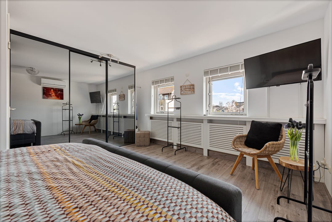 Photo 16 of Harnas 1