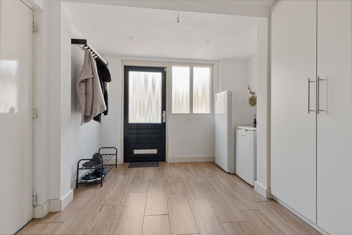 Photo 29 of Harnas 1