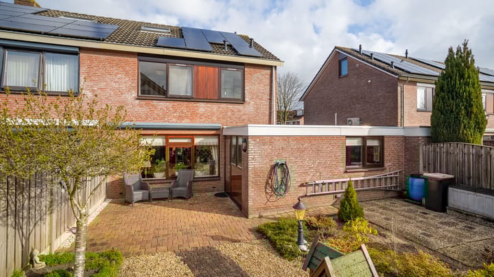 Photo 2 of De Zwaan 11