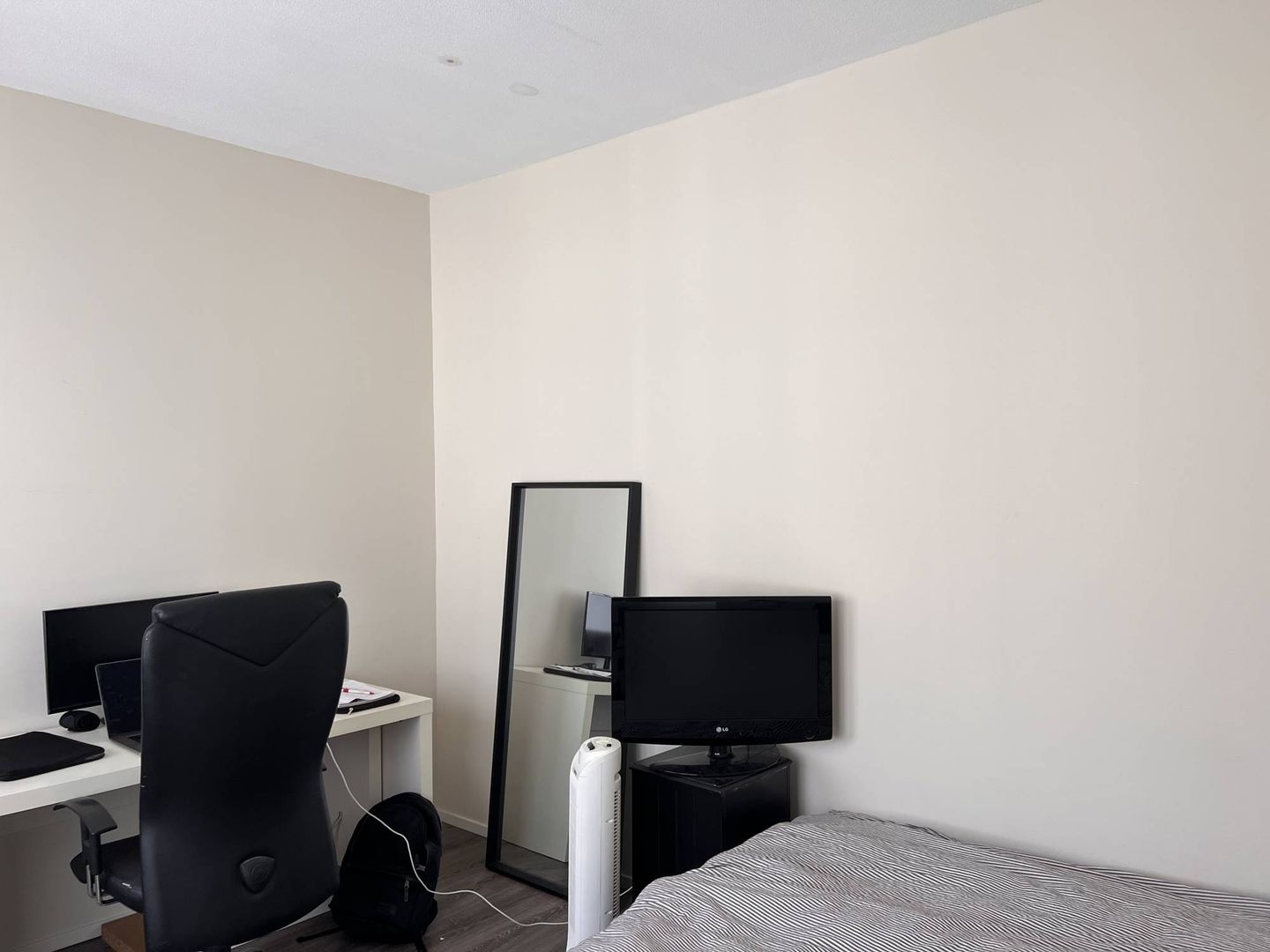 Foto 10 van Lange Elisabethstraat 28-A