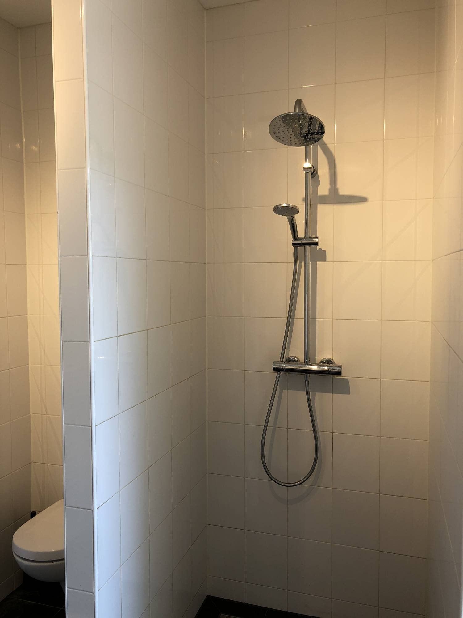 Foto 12 van Lange Elisabethstraat 28-A