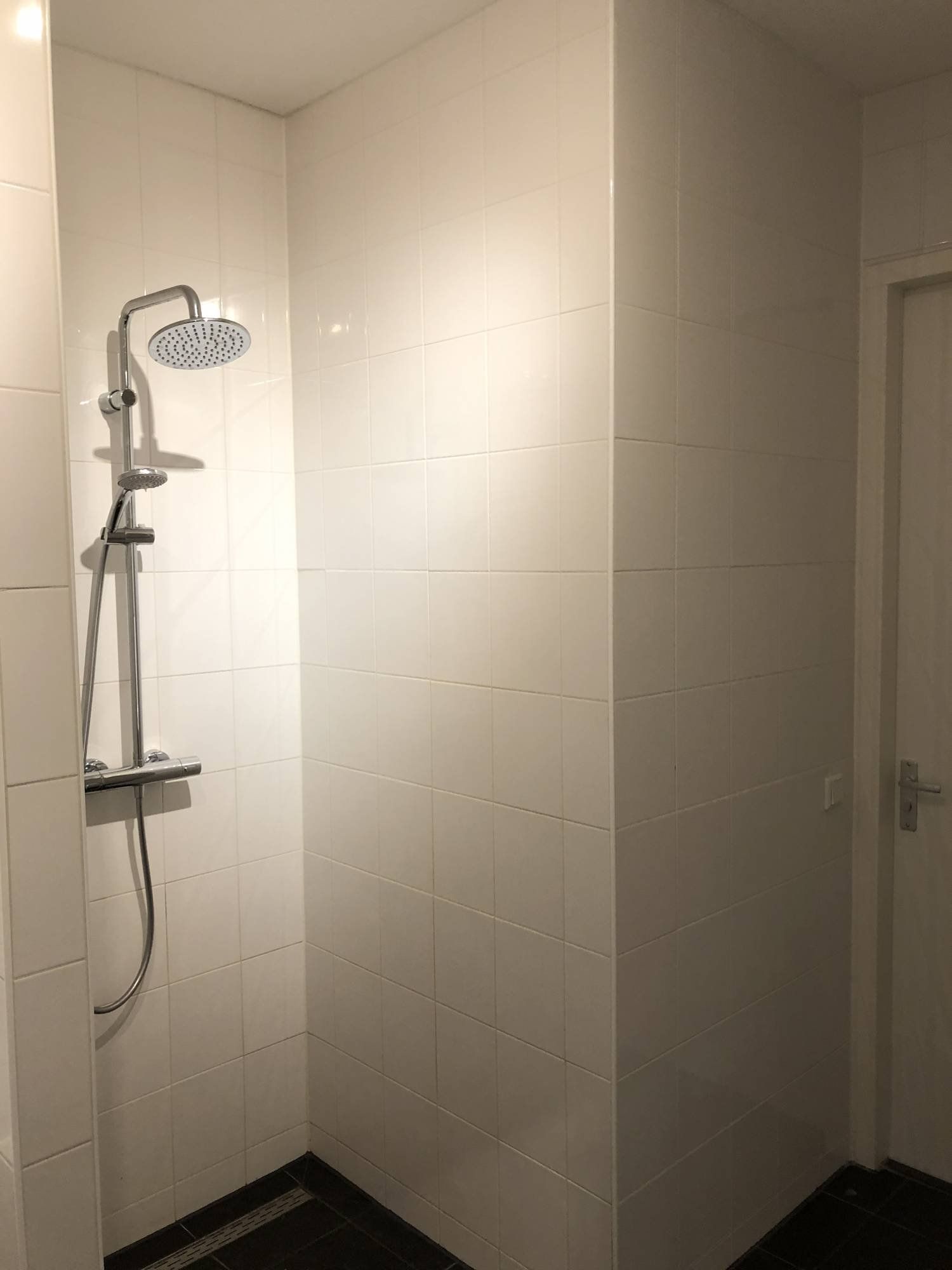 Foto 15 van Lange Elisabethstraat 28-A