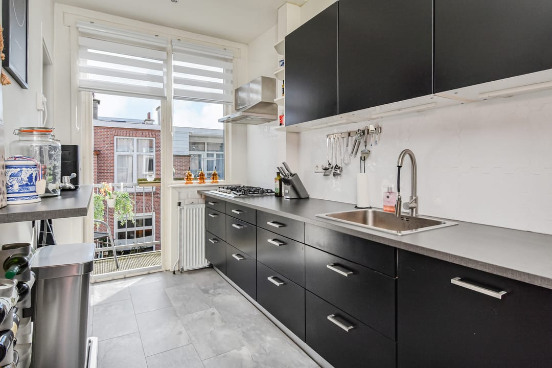 Photo 2 of Jan van Houtstraat 89-A