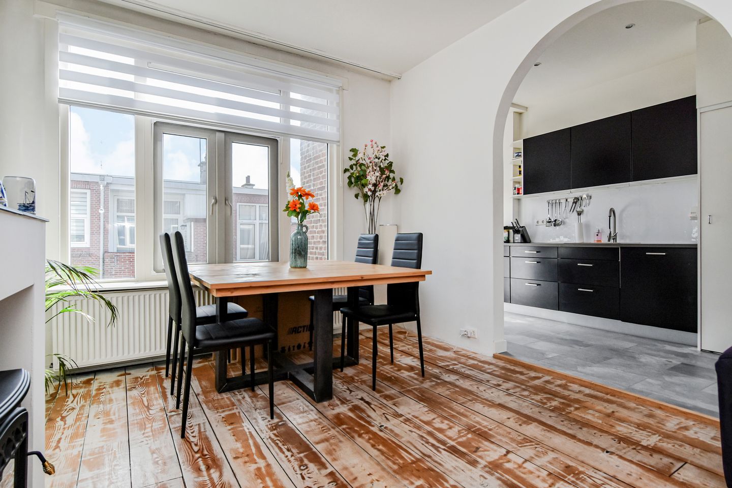 Photo 10 of Jan van Houtstraat 89-A