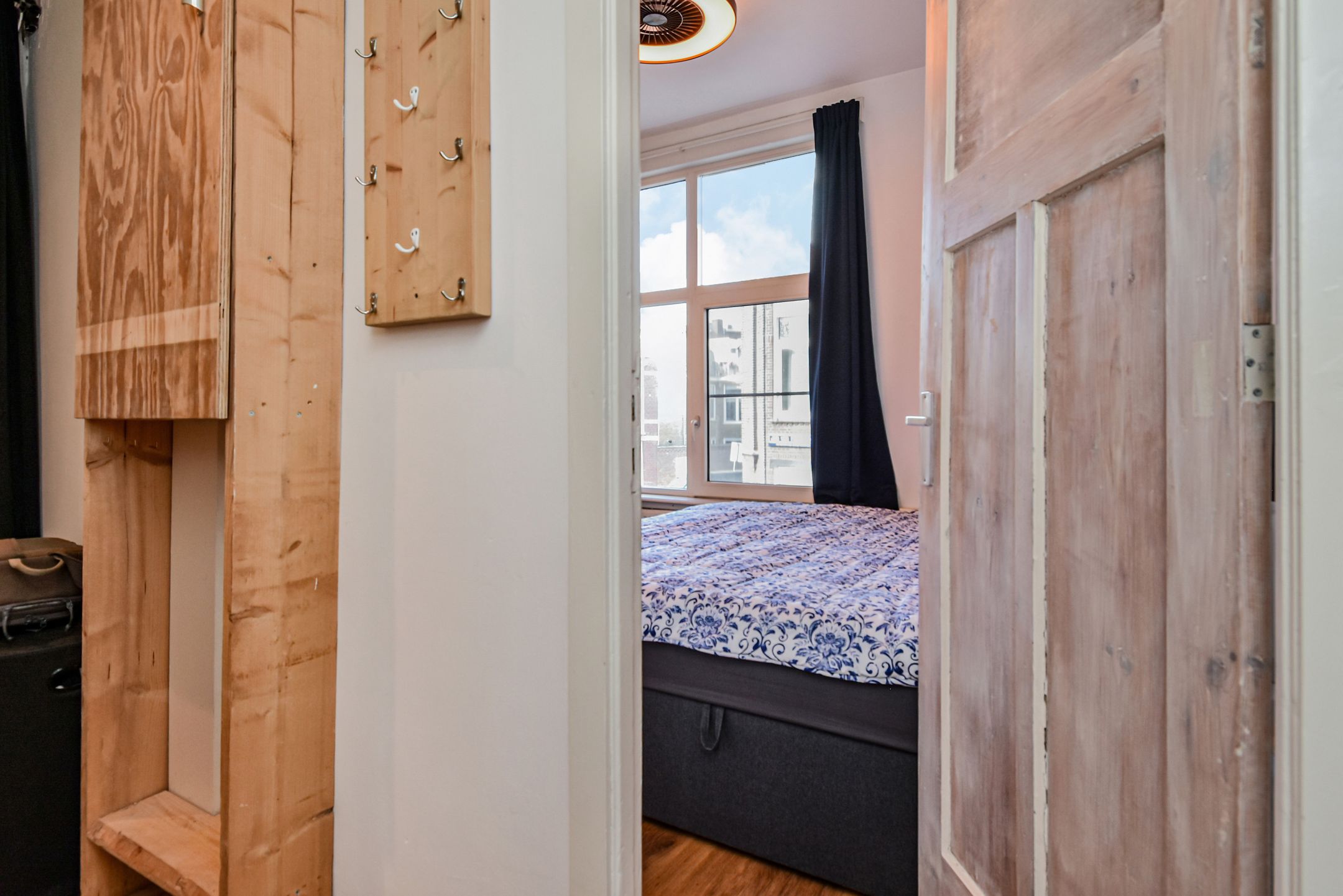 Photo 18 of Jan van Houtstraat 89-A