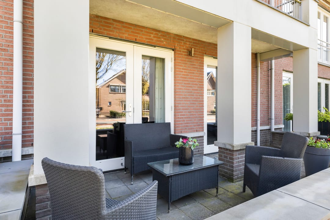 Photo 11 of De Rank 8