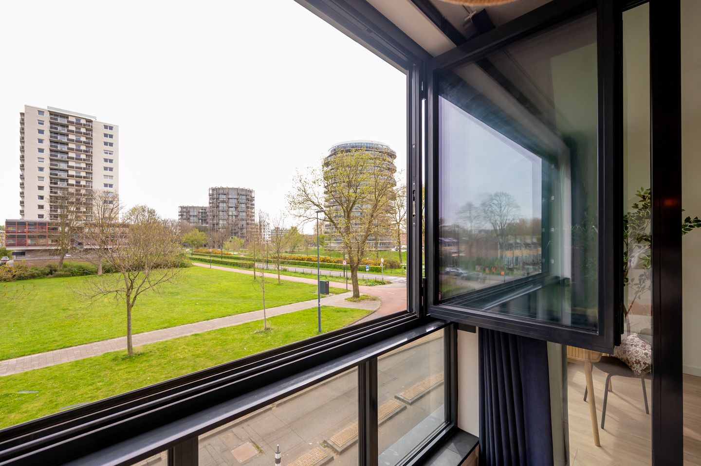 Foto 14 van Edward Jennerstraat 328-B