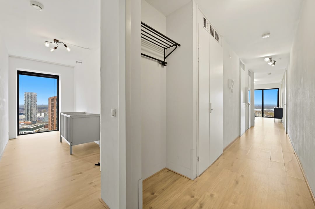 Photo 11 of Wijnbrugstraat 320