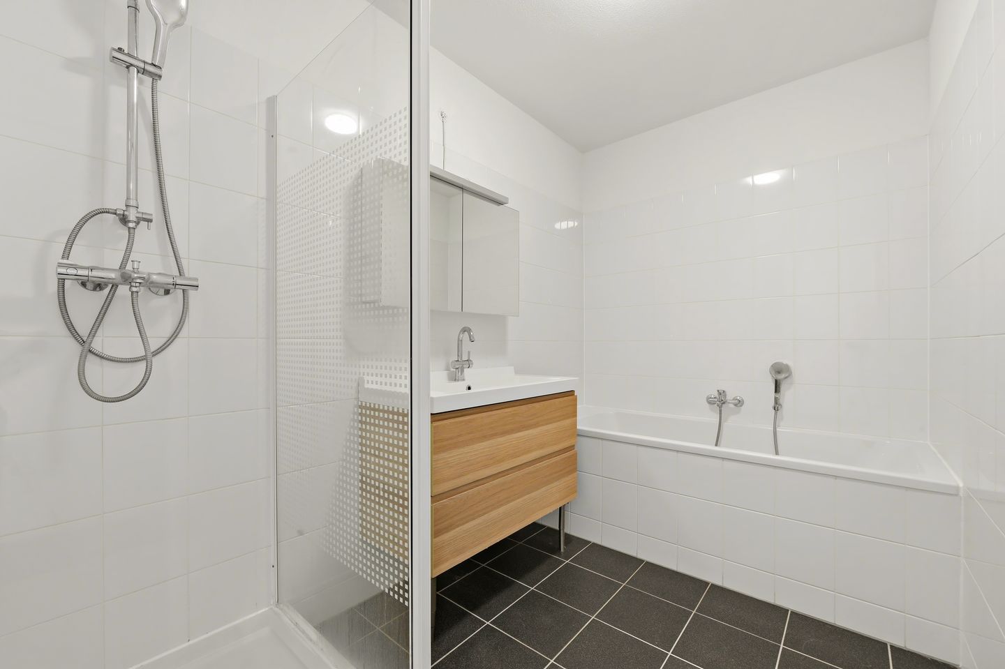 Photo 25 of Wijnbrugstraat 320