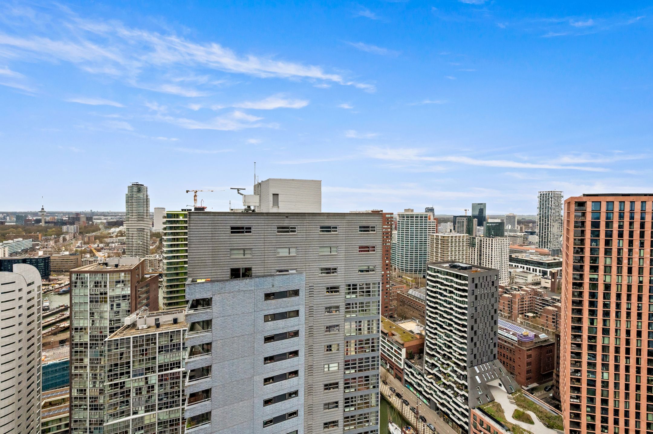 Photo 33 of Wijnbrugstraat 320