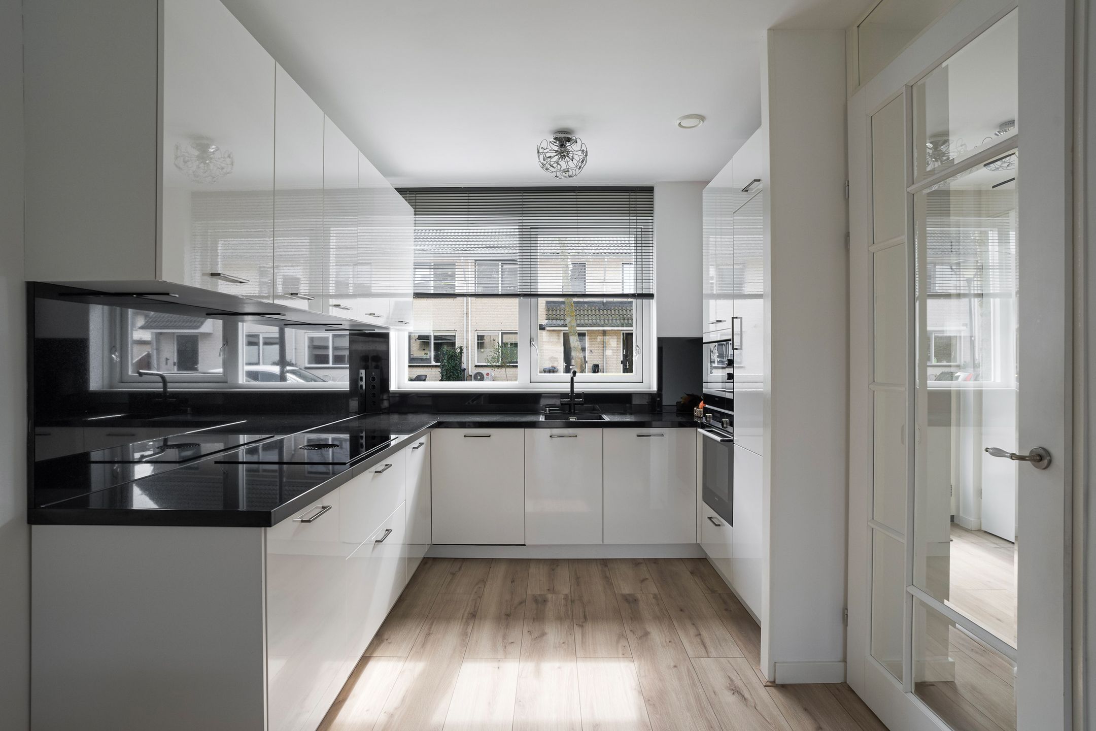 Foto 9 van Sandelhout 2