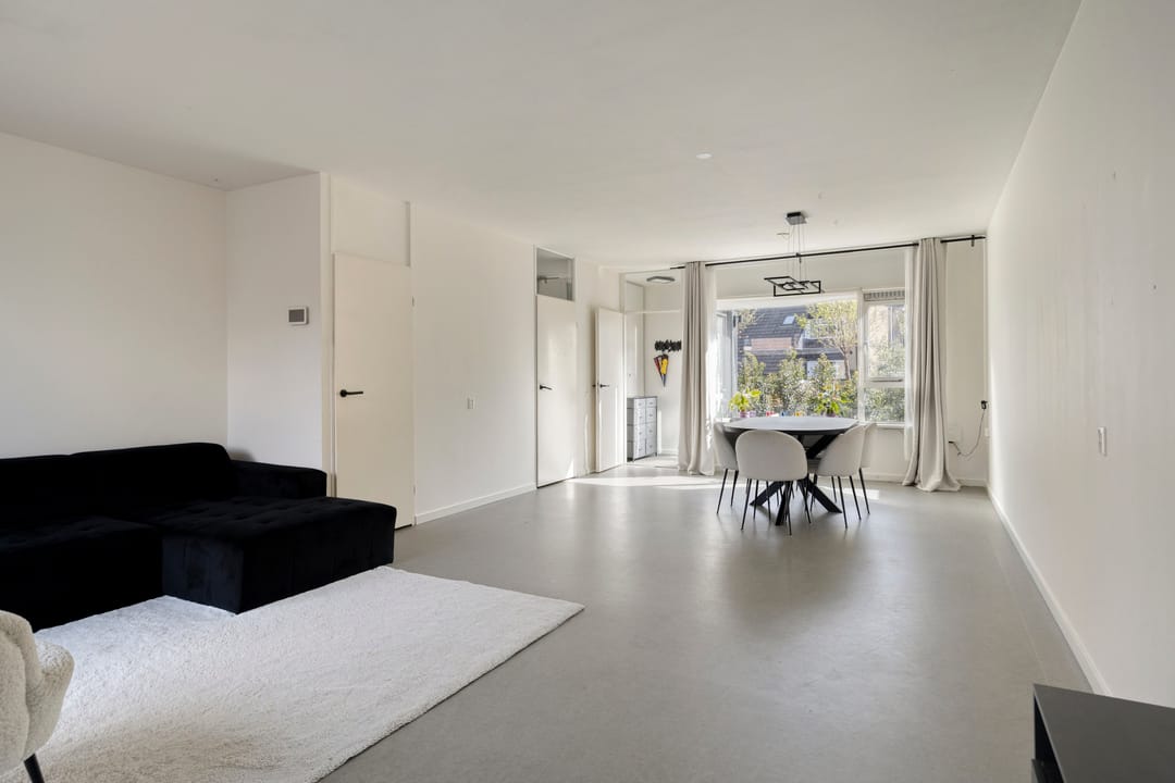 Foto 8 van Meidoorn 12