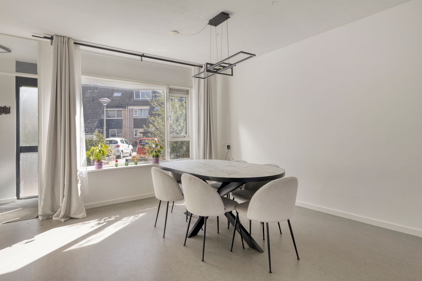 Foto 10 van Meidoorn 12