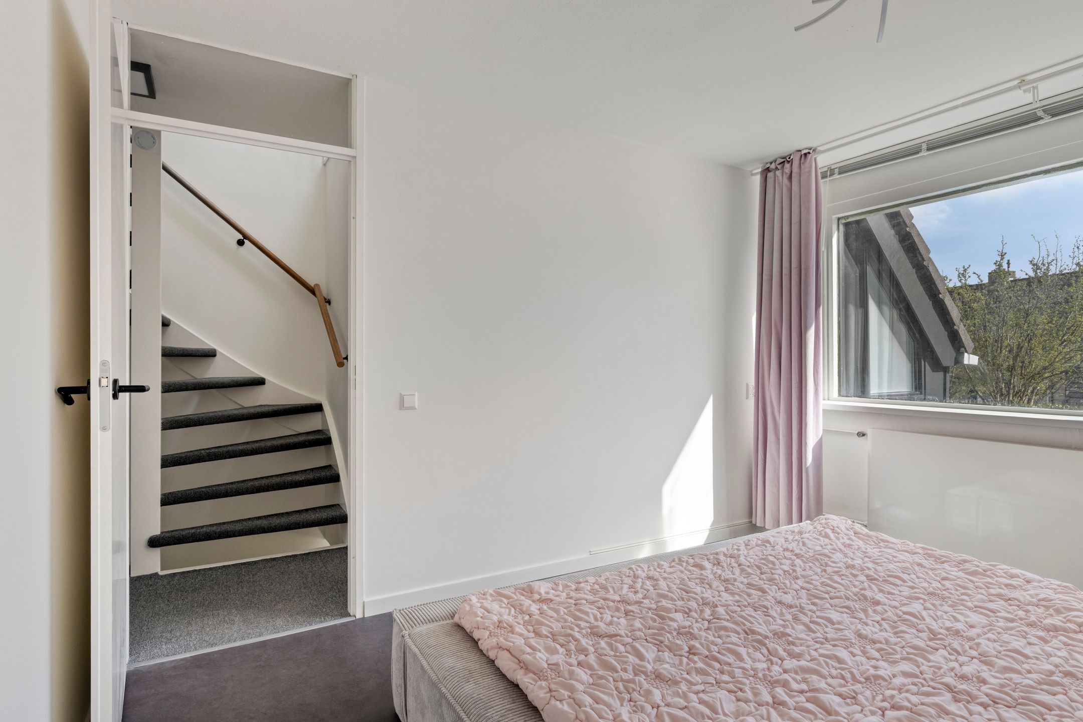 Foto 15 van Meidoorn 12