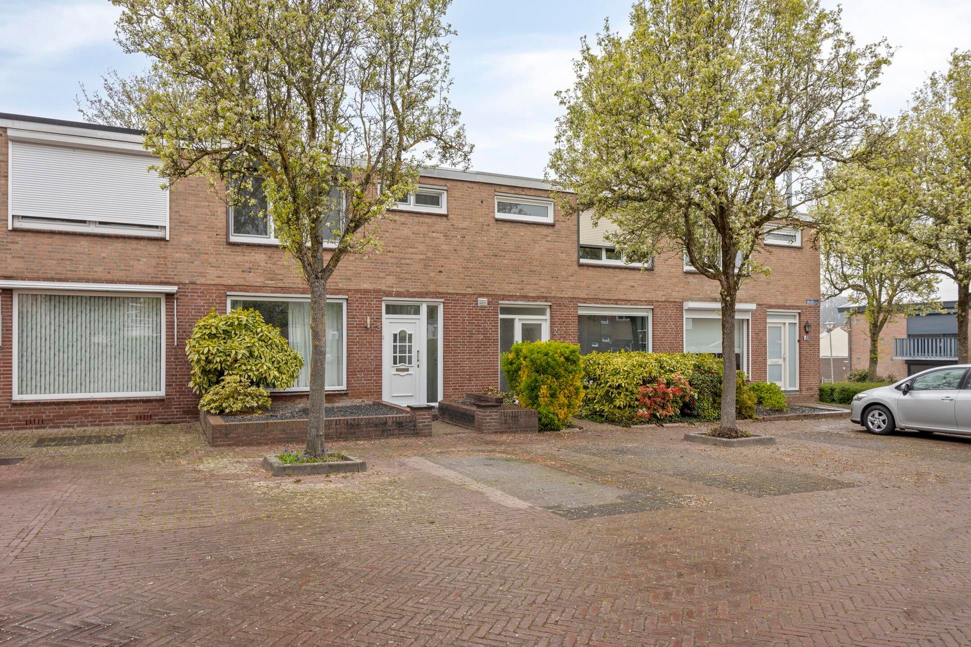 Foto 3 van Odiliaplein 3