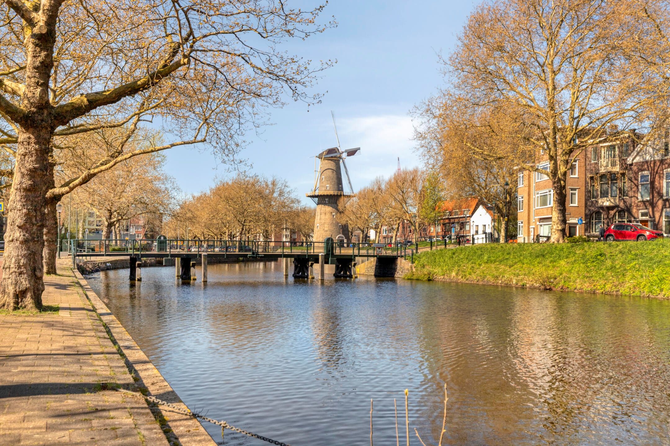 Photo 27 of Burgemeester Knappertlaan 16-B