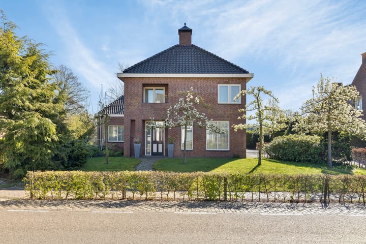 Photo 2 of Monseigneur Borretstraat 37-A