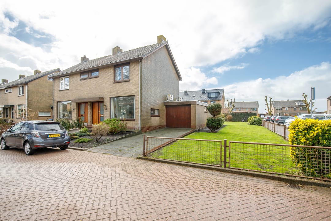 Foto 31 van Koningin Julianastraat 39