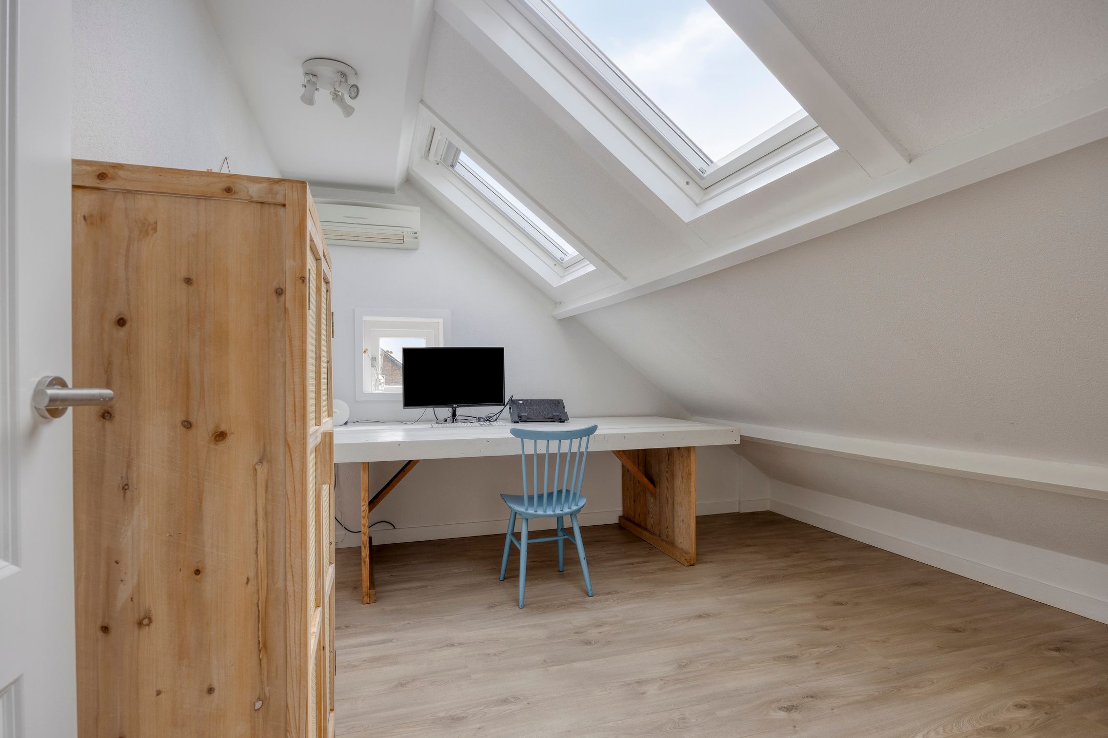 Foto 36 van Hoogduinweg 64