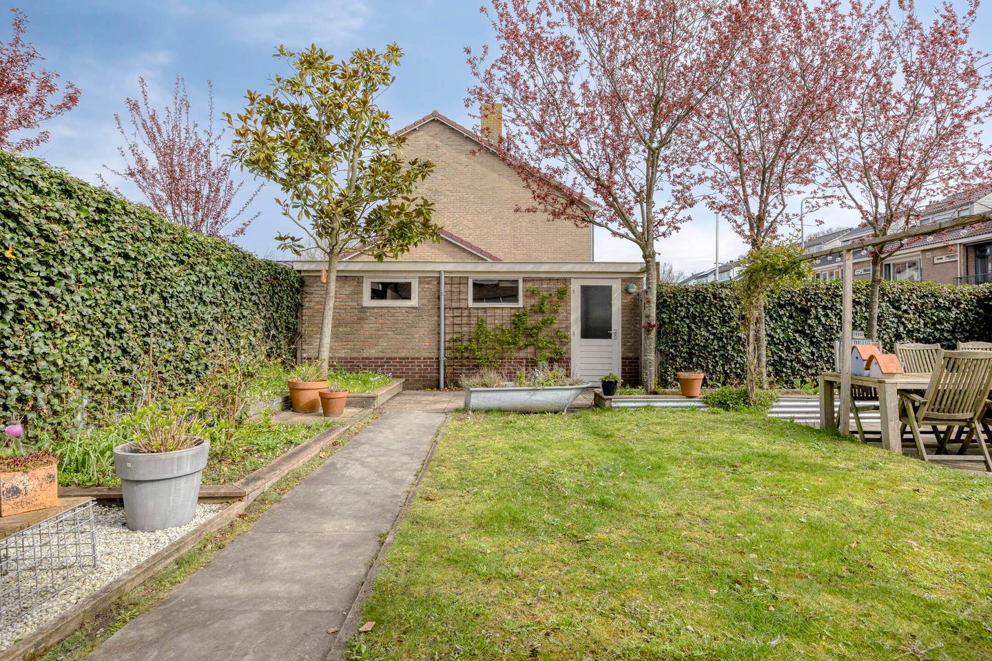 Foto 40 van Hoogduinweg 64