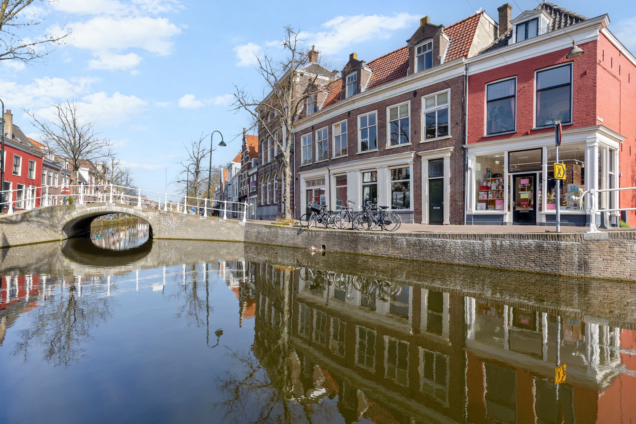 Foto 3 van Vrouwjuttenland 35-A