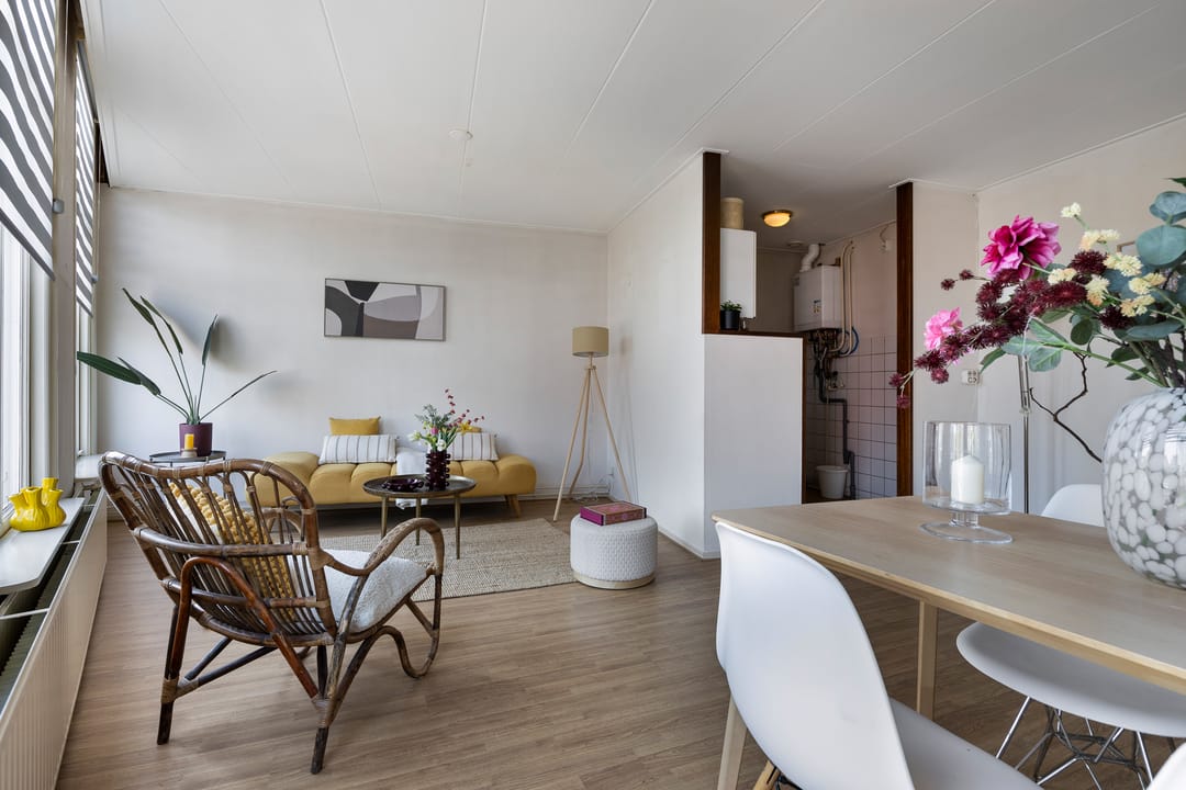 Foto 7 van Vrouwjuttenland 35-A