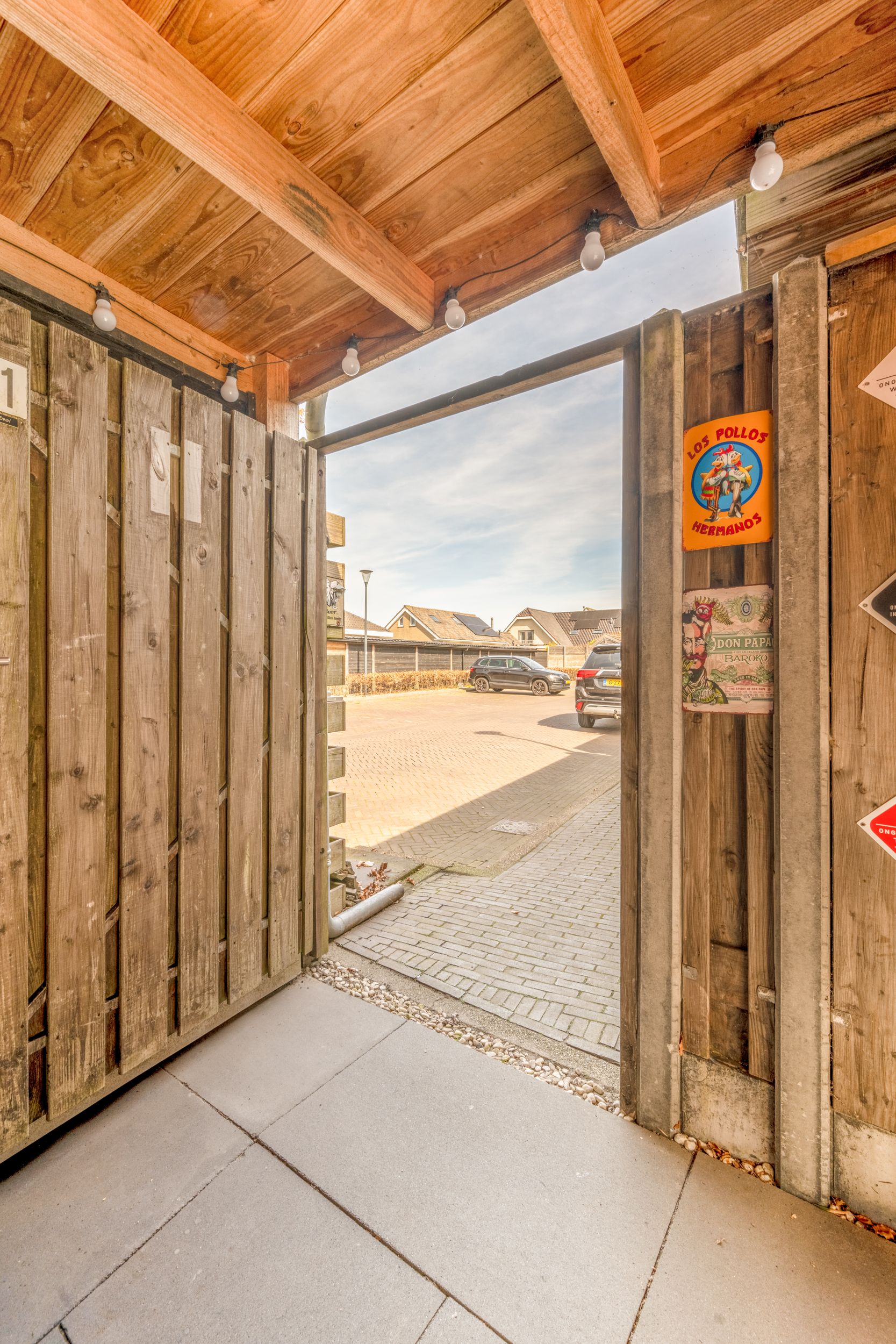 Photo 45 of Rubrum 21