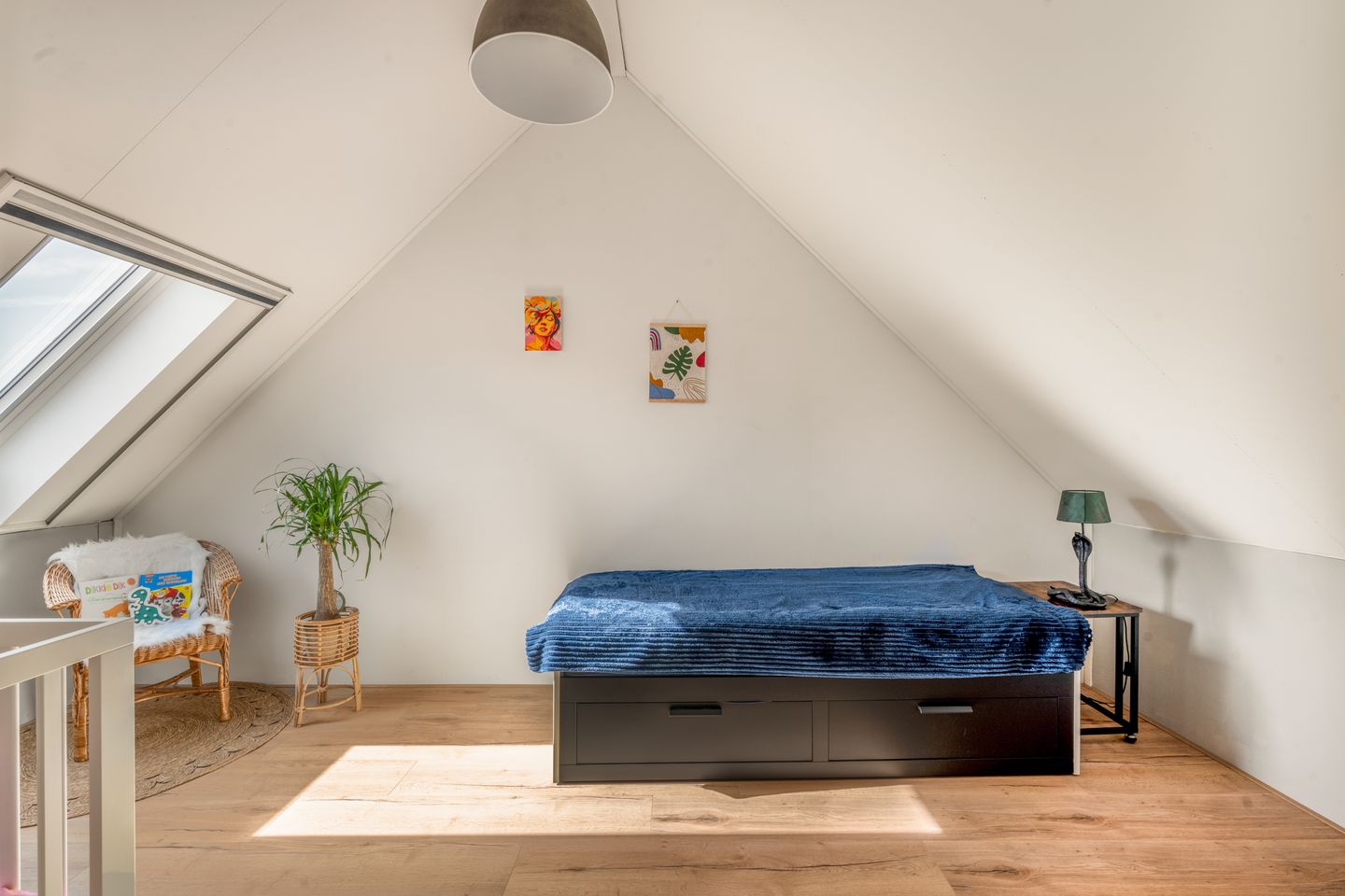 Photo 34 of Rubrum 21