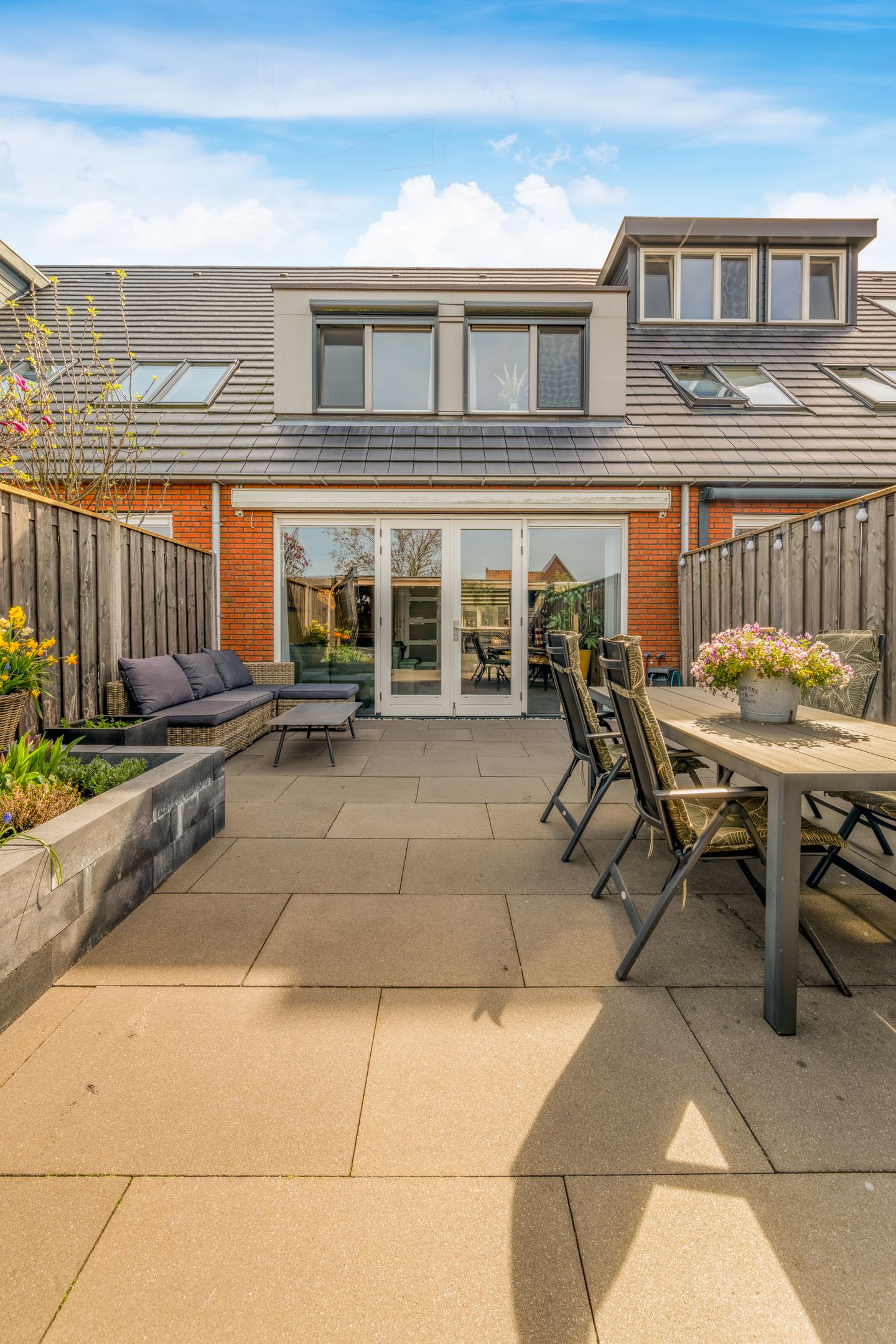 Photo 44 of Rubrum 21