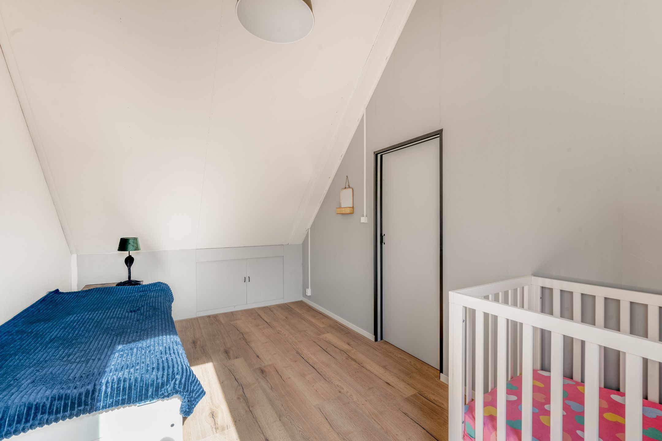 Photo 36 of Rubrum 21