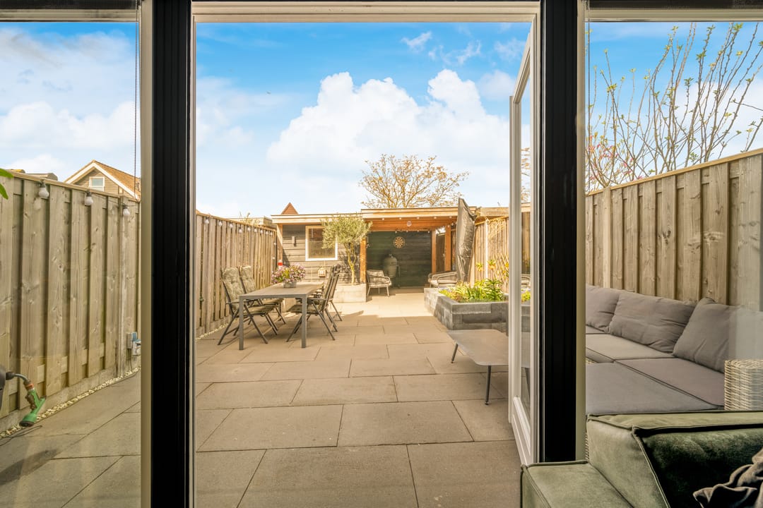 Photo 37 of Rubrum 21