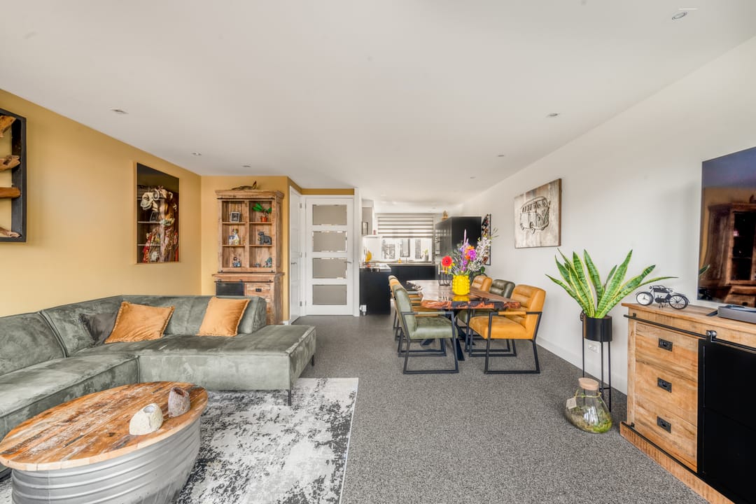 Photo 16 of Rubrum 21