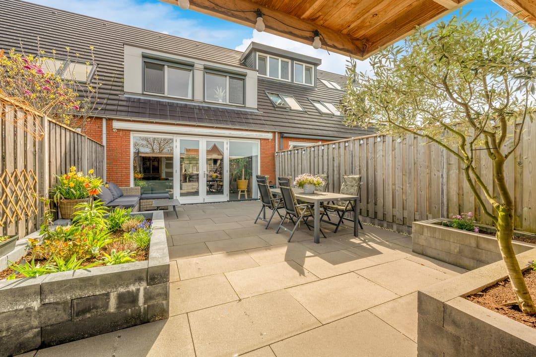 Photo 43 of Rubrum 21